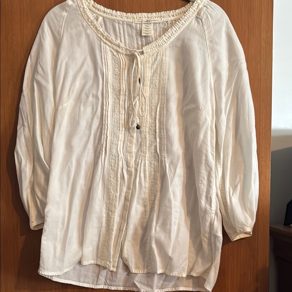 Women's Cream Blouse